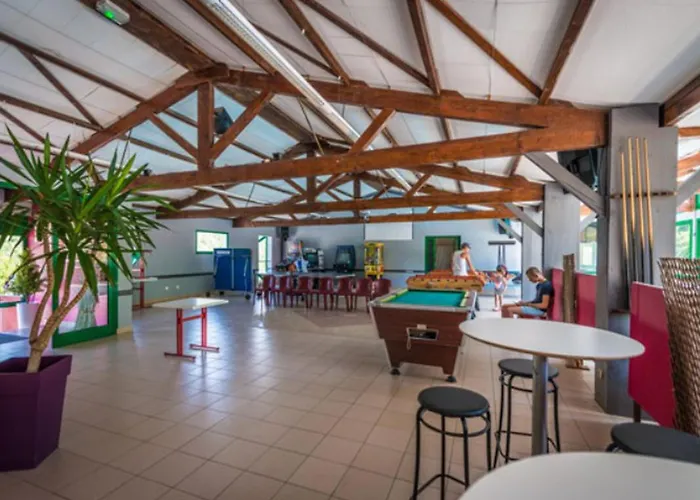 Kemping Mobile Avec Terrasse A - Api-1-52-1049